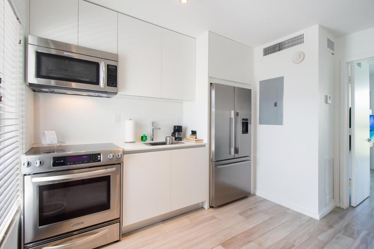 Beach Haus Key Biscayne Contemporary Apartments Exterior foto