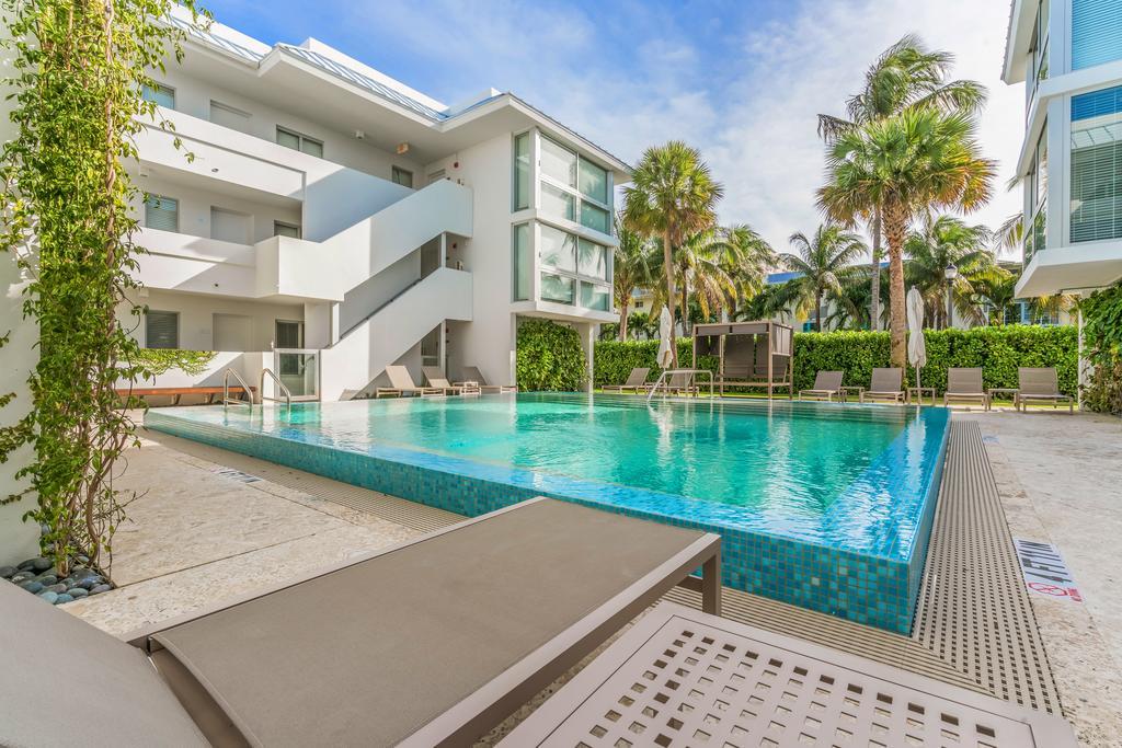 Beach Haus Key Biscayne Contemporary Apartments Exterior foto