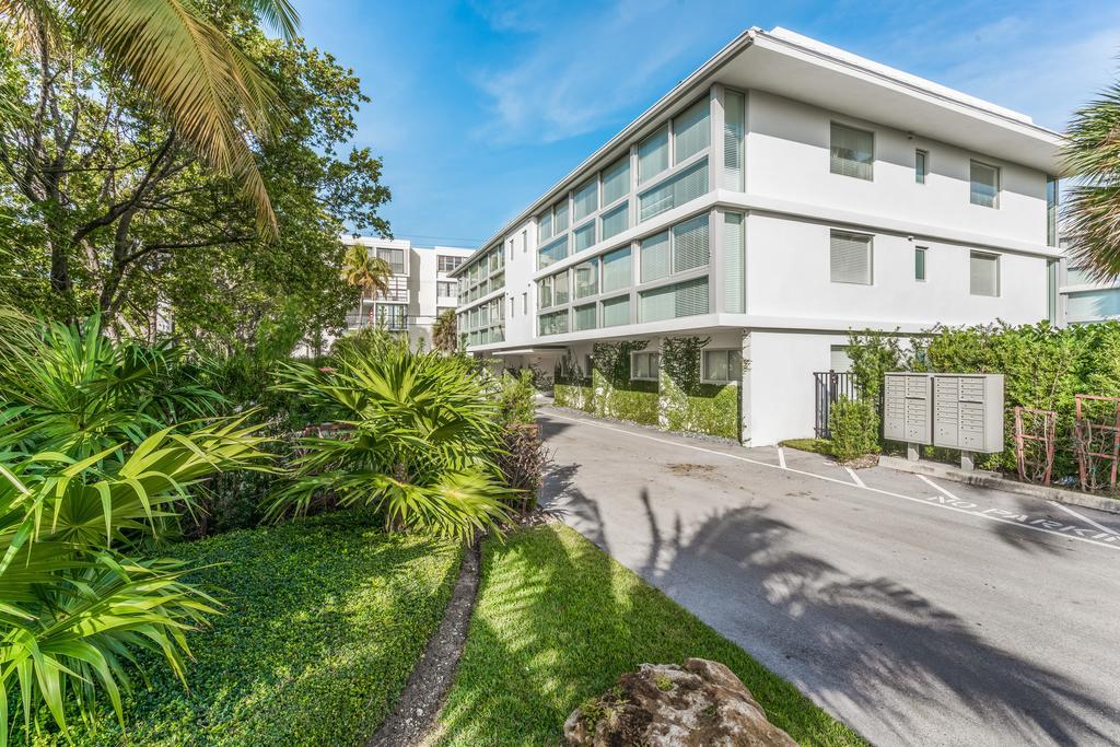 Beach Haus Key Biscayne Contemporary Apartments Exterior foto