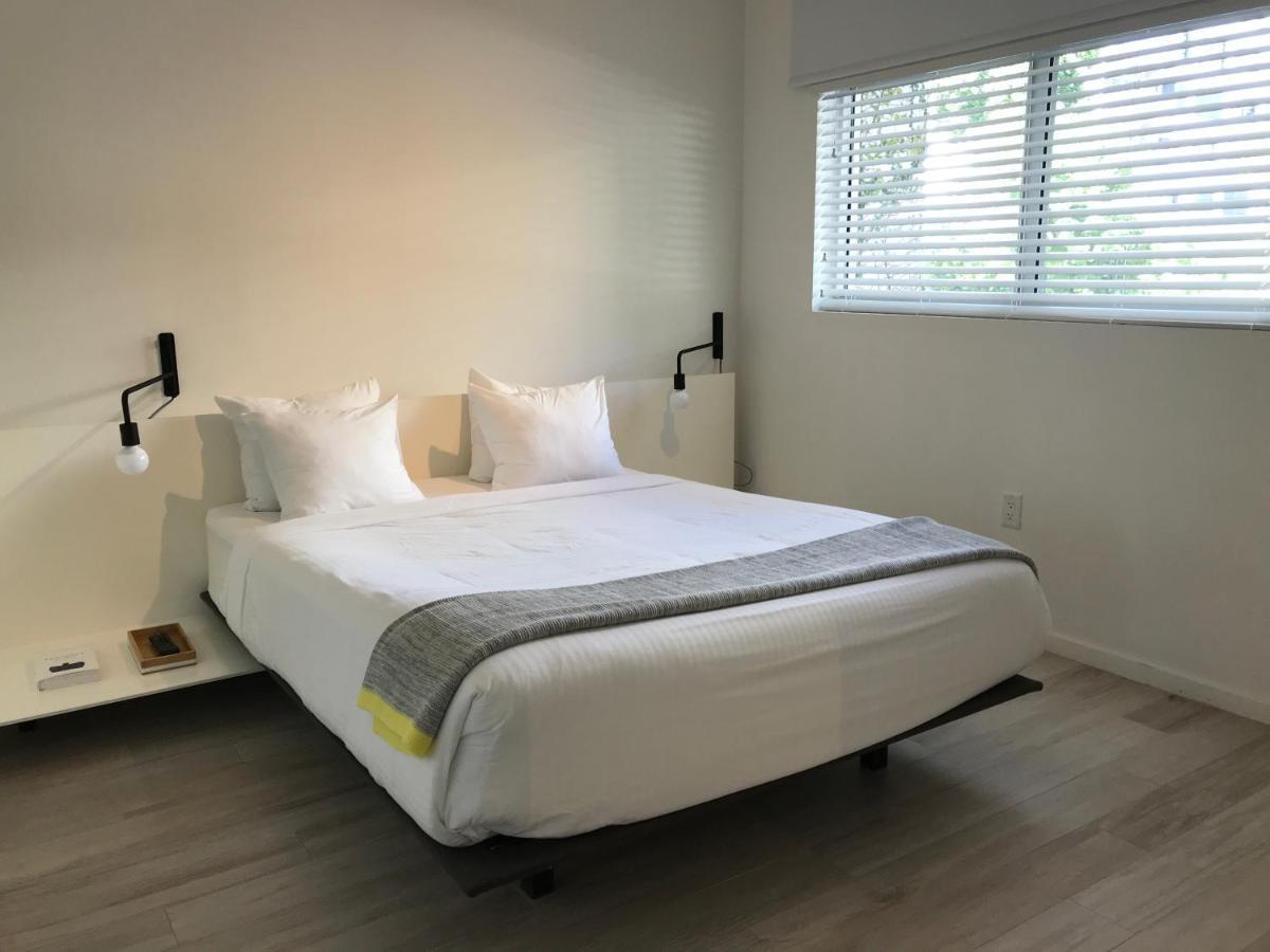 Beach Haus Key Biscayne Contemporary Apartments Exterior foto